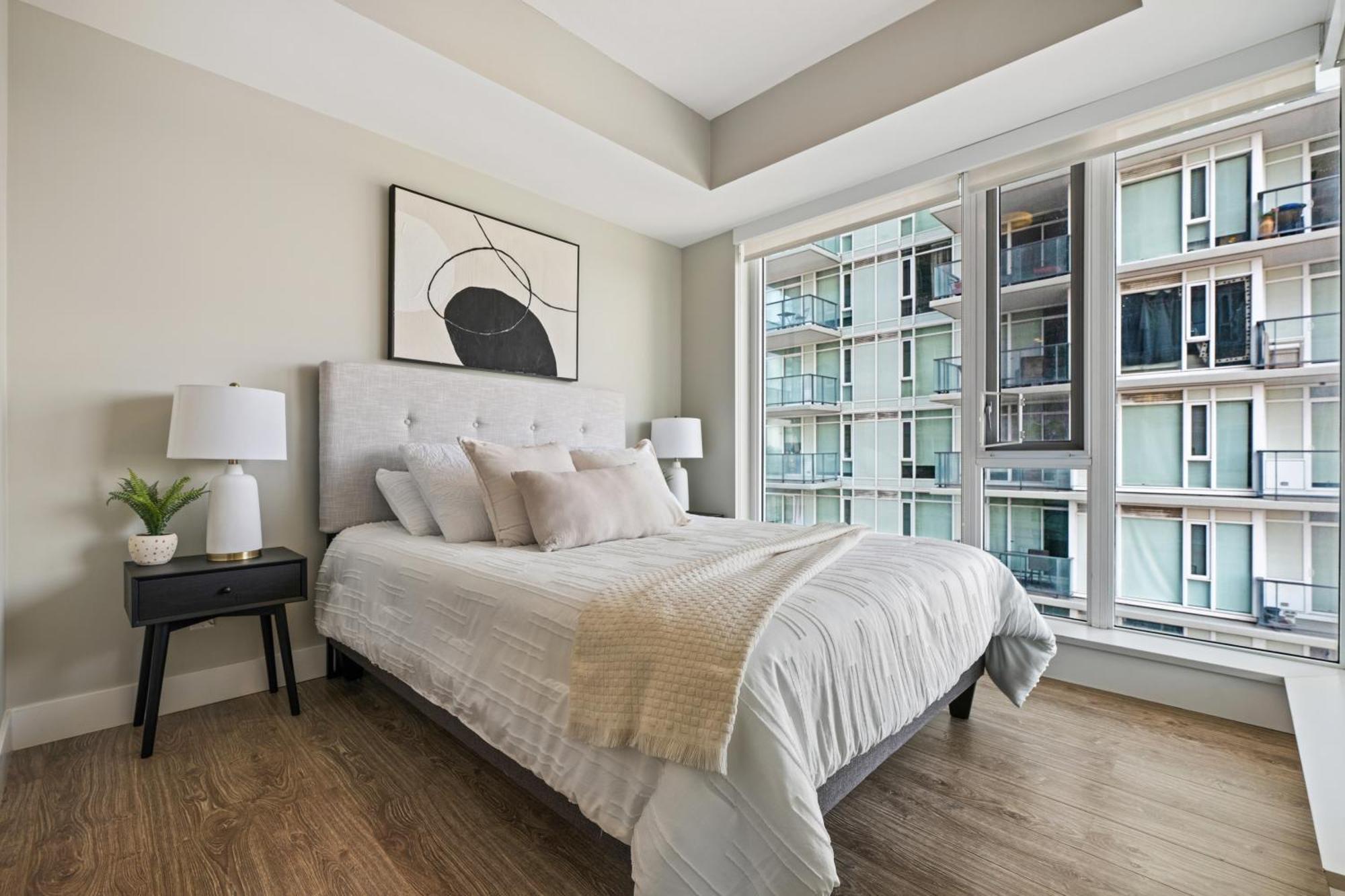 Modern Suite Calgary Downtown 5 Min Walk Stampede מראה חיצוני תמונה